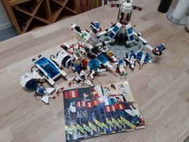 LEGO 6972 6780 6750 et 8 autres sets