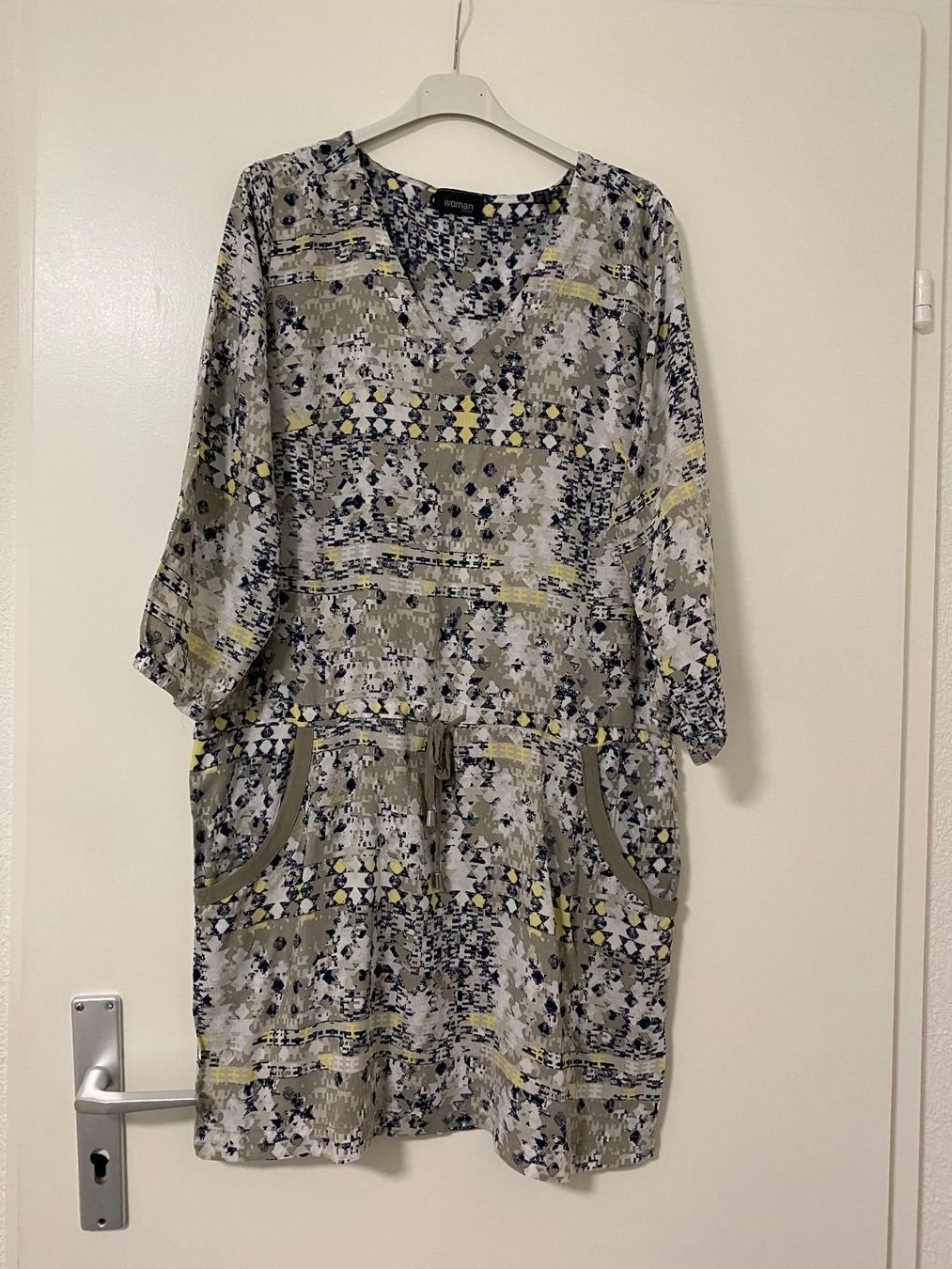 Vestiti: Kleid – Usato da Zürich venduto da tac_58l2