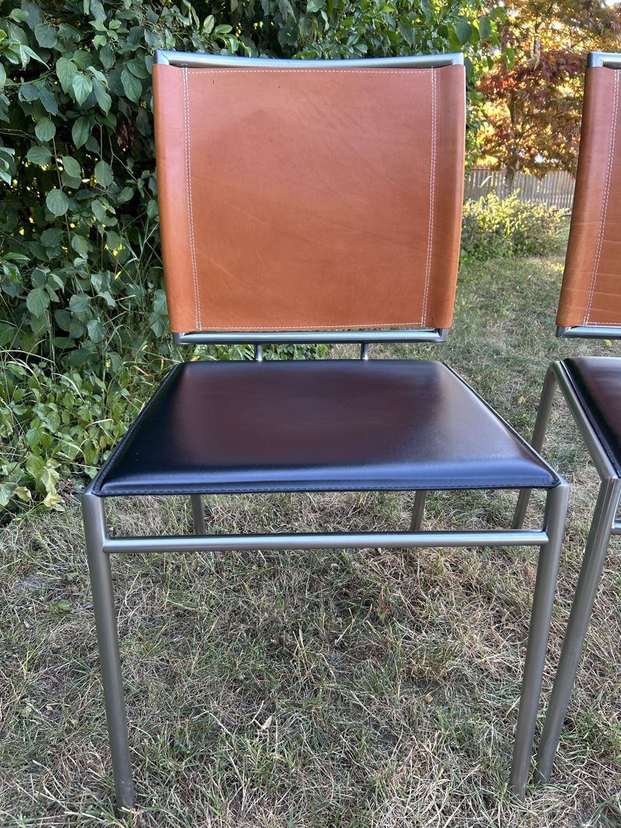 Pfister Stühle: 2 Lederstühle zweifarbig  – Gebraucht aus Murten von zia_6czz 1