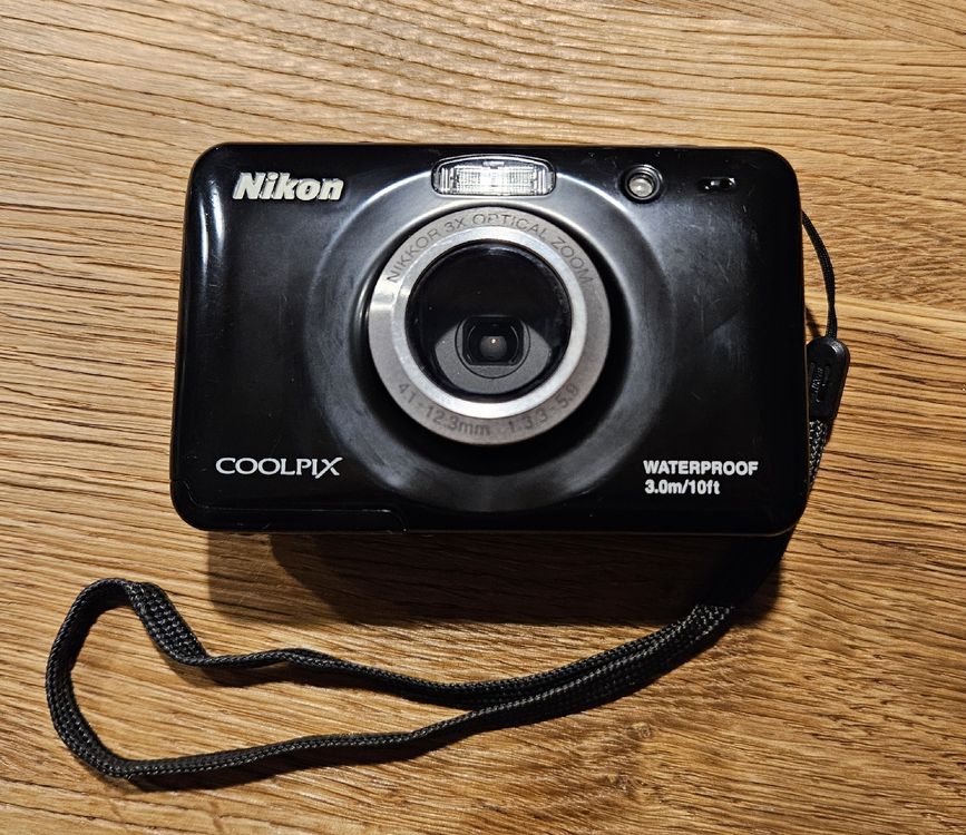 Nikon Coolpix S30 Unterwasserkamera 5