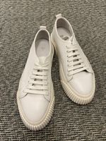 AMI Paris - Baskets blanches en cuir