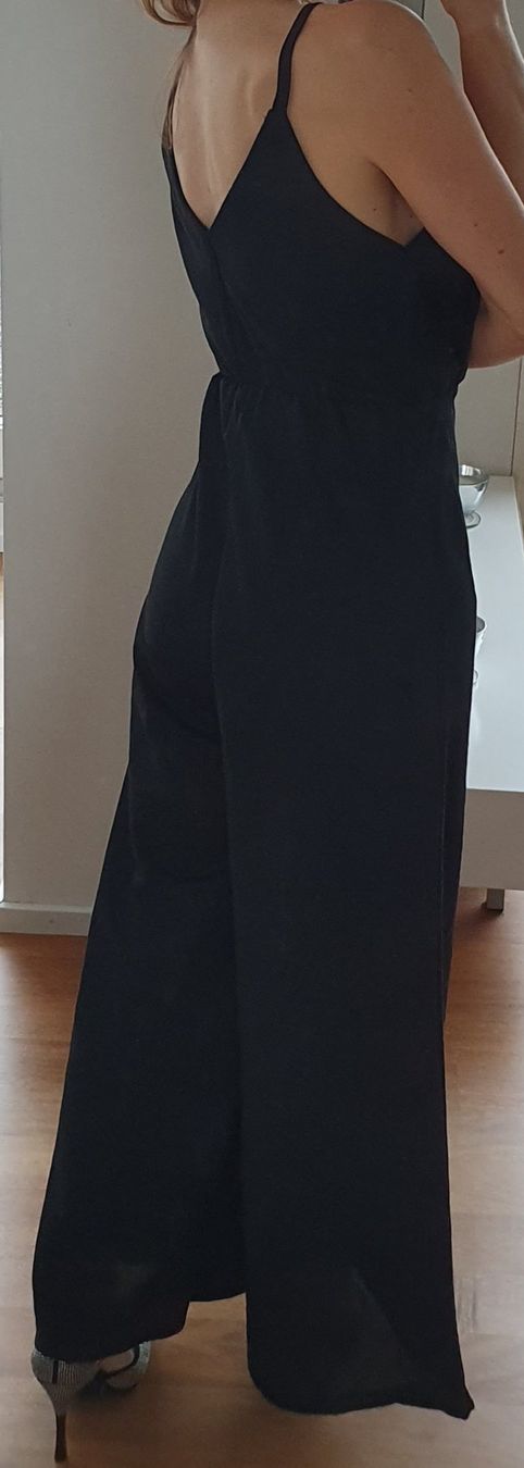 Tute: Schwarzer eleganter Jumpsuit Gr. 34 – Nuovo (secondo la descrizione) da Stansstad venduto da InStyle8 3