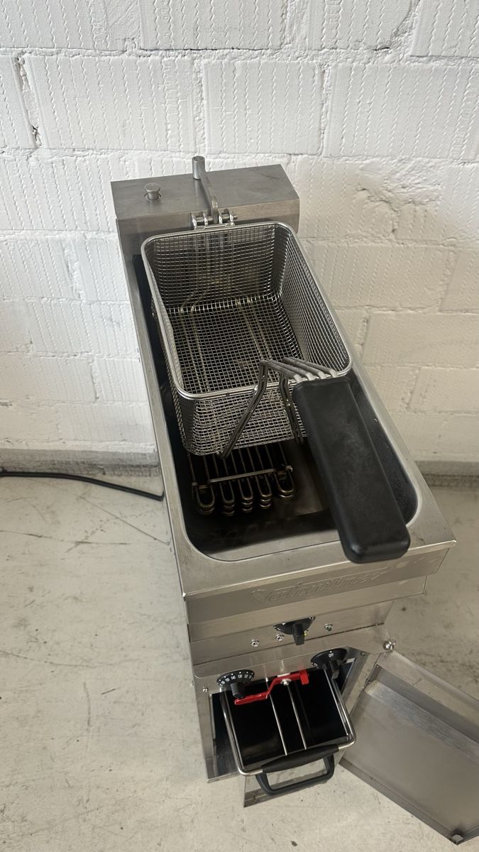 Appareils de cuisine: FRITEUSE EVO 250 VALENTINE – Neuf (Voir description) à Muri b. Bern par Panorama36 2