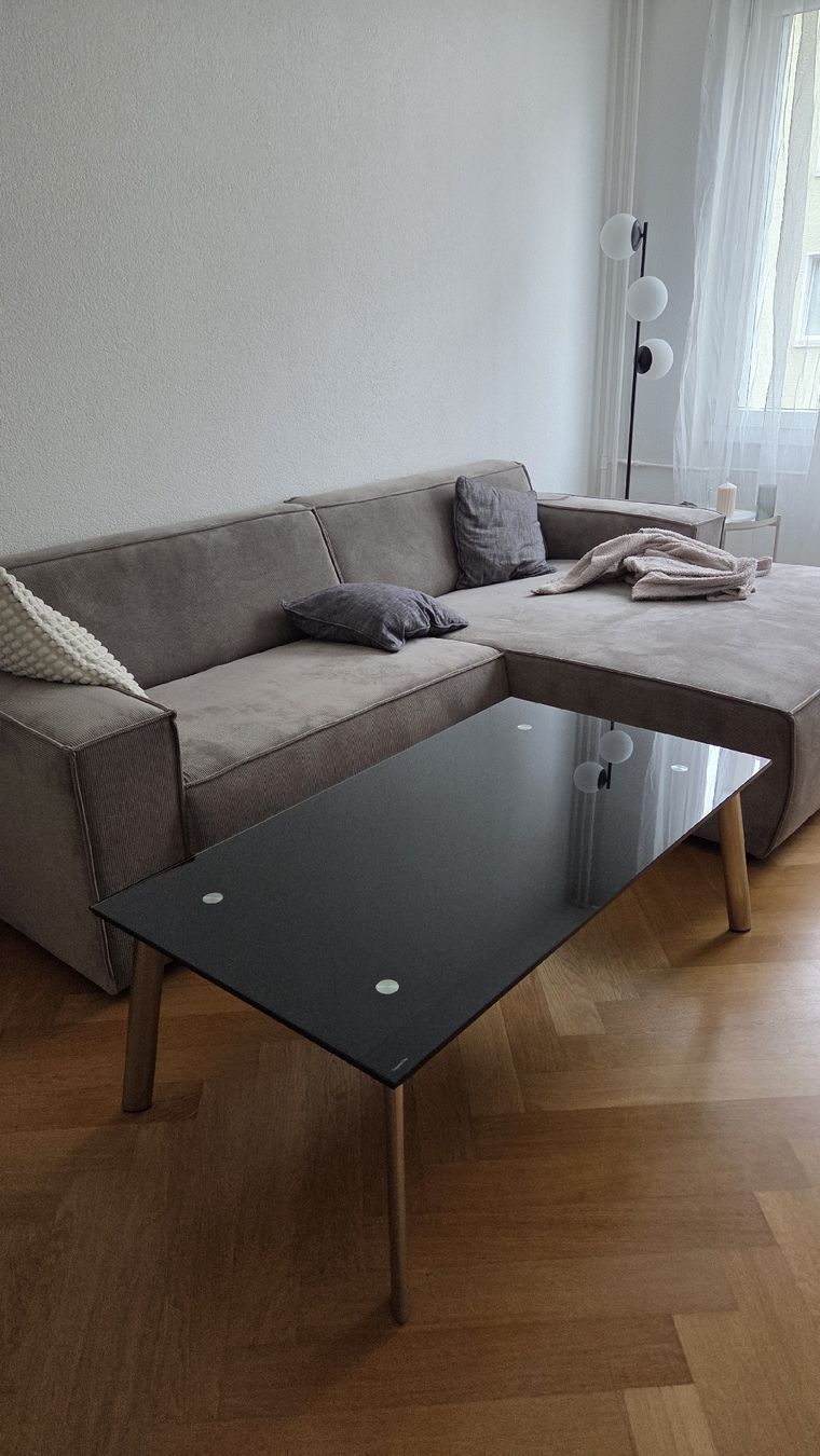 Tavoli: Moderner schwarzer Couchtisch aus Glas – Usato da Bern venduto da leo_8prk