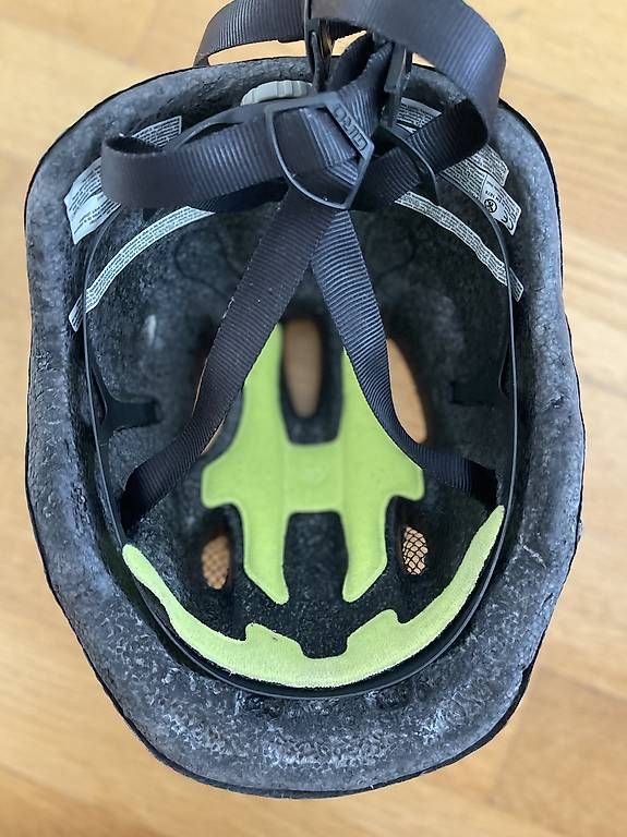Caschi: Giro Helm Kinder – Usato da Oberrohrdorf venduto da nue_ibishi 1