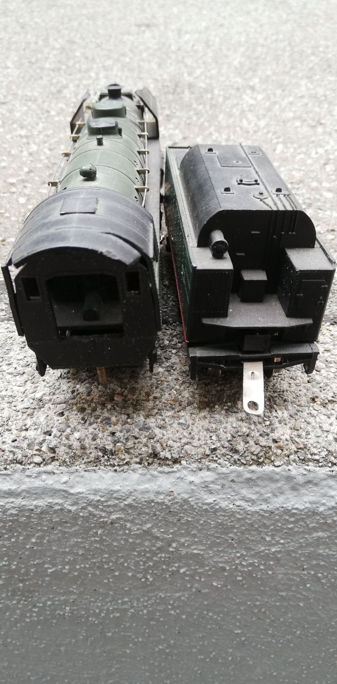 Lima Modellini di ferrovie: Lok mit Tender von Lima ab 1Fr. – Difettoso da Thun venduto da Matthias72 6