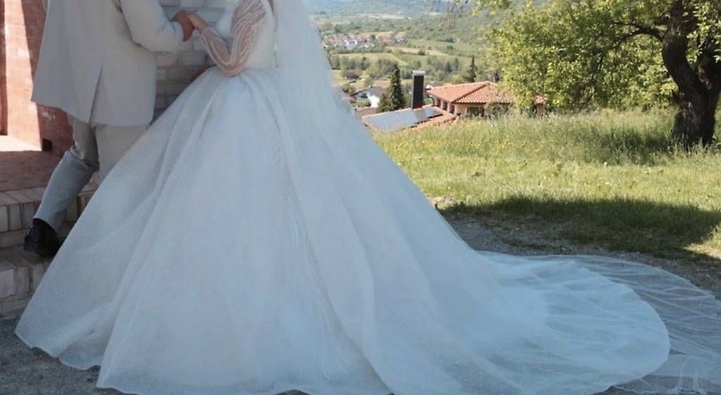 Vestiti: Hochzeitskleid  – Usato da Rottenschwil venduto da Seliin.G