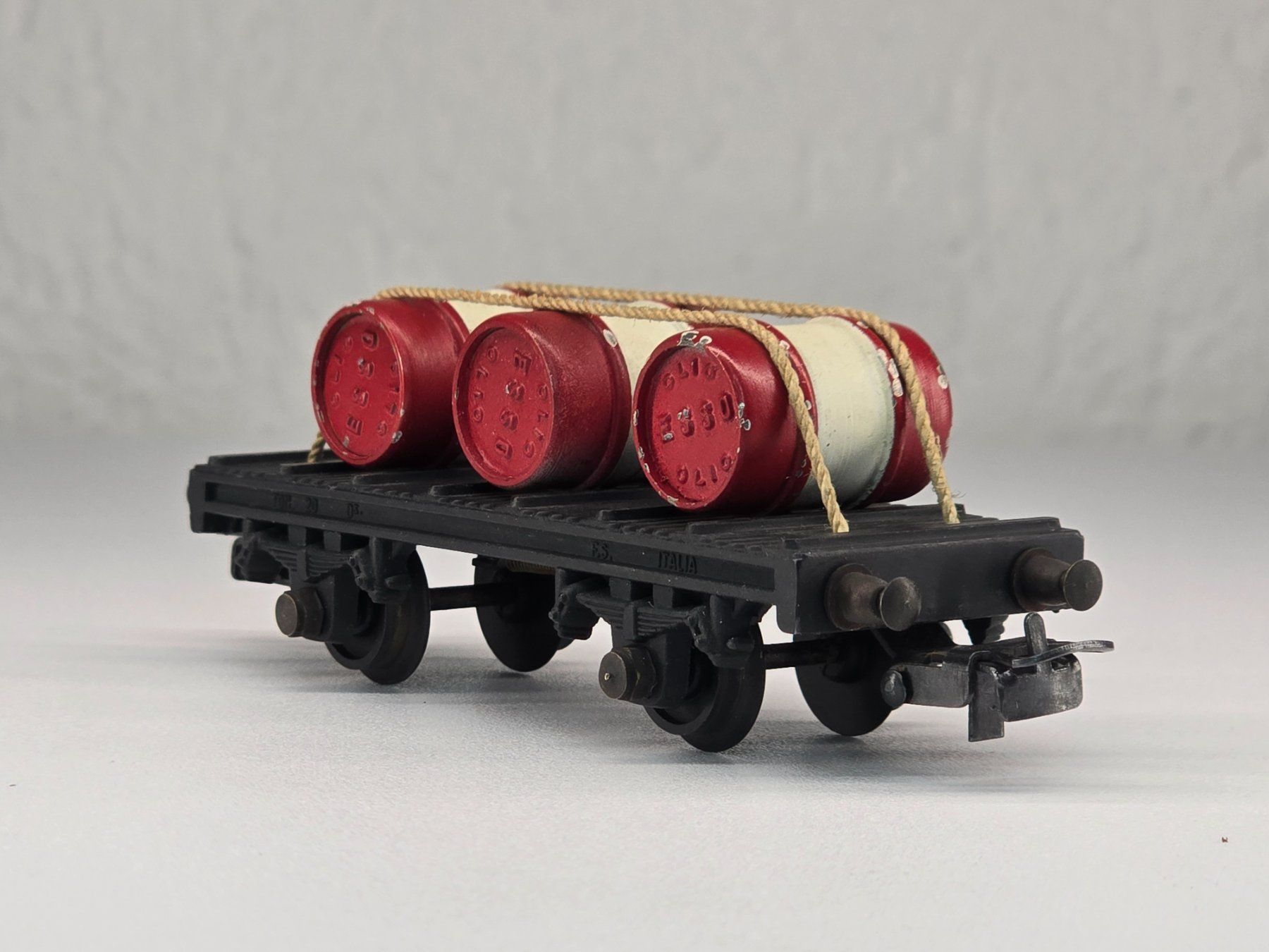 Pocher Modellini di ferrovie: Pocher 162, Olio Esso, FS – Usato da Kloten venduto da Nicola2 3