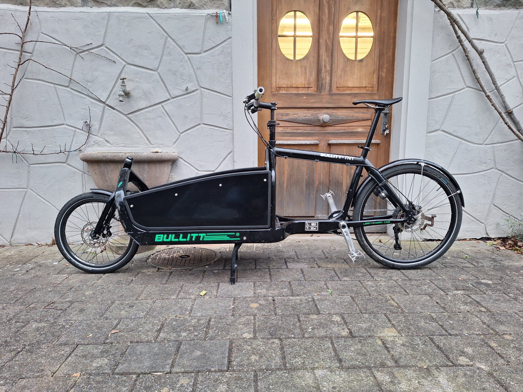 Velos: Larry vs. Harry Bullitt Cargovelo – Gebraucht aus Hünenberg See von