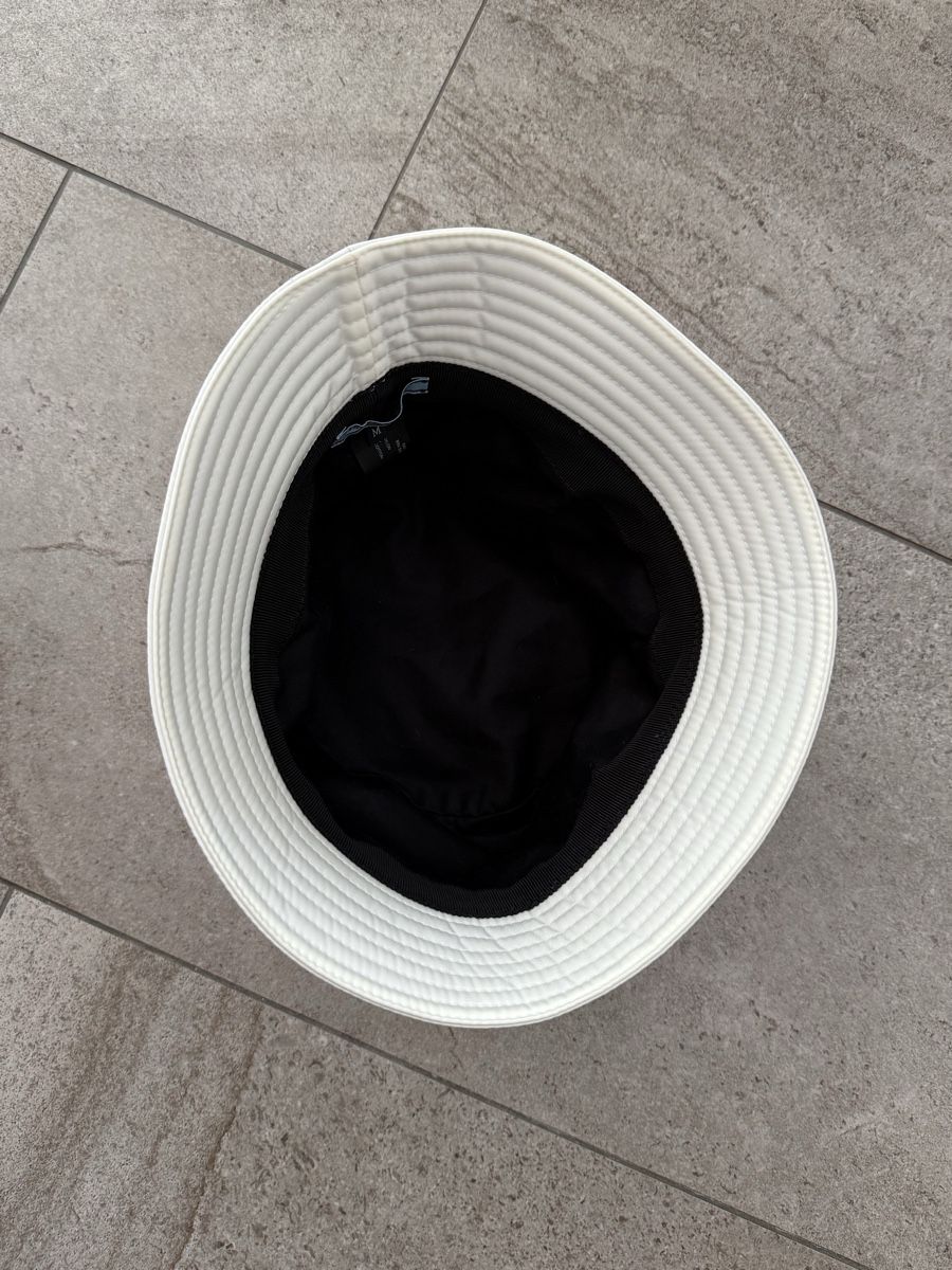 Prada Chapeaux, bonnets & casquettes: Prada Cap – Neuf (Voir description) à Ebikon par nat_jzh5 2