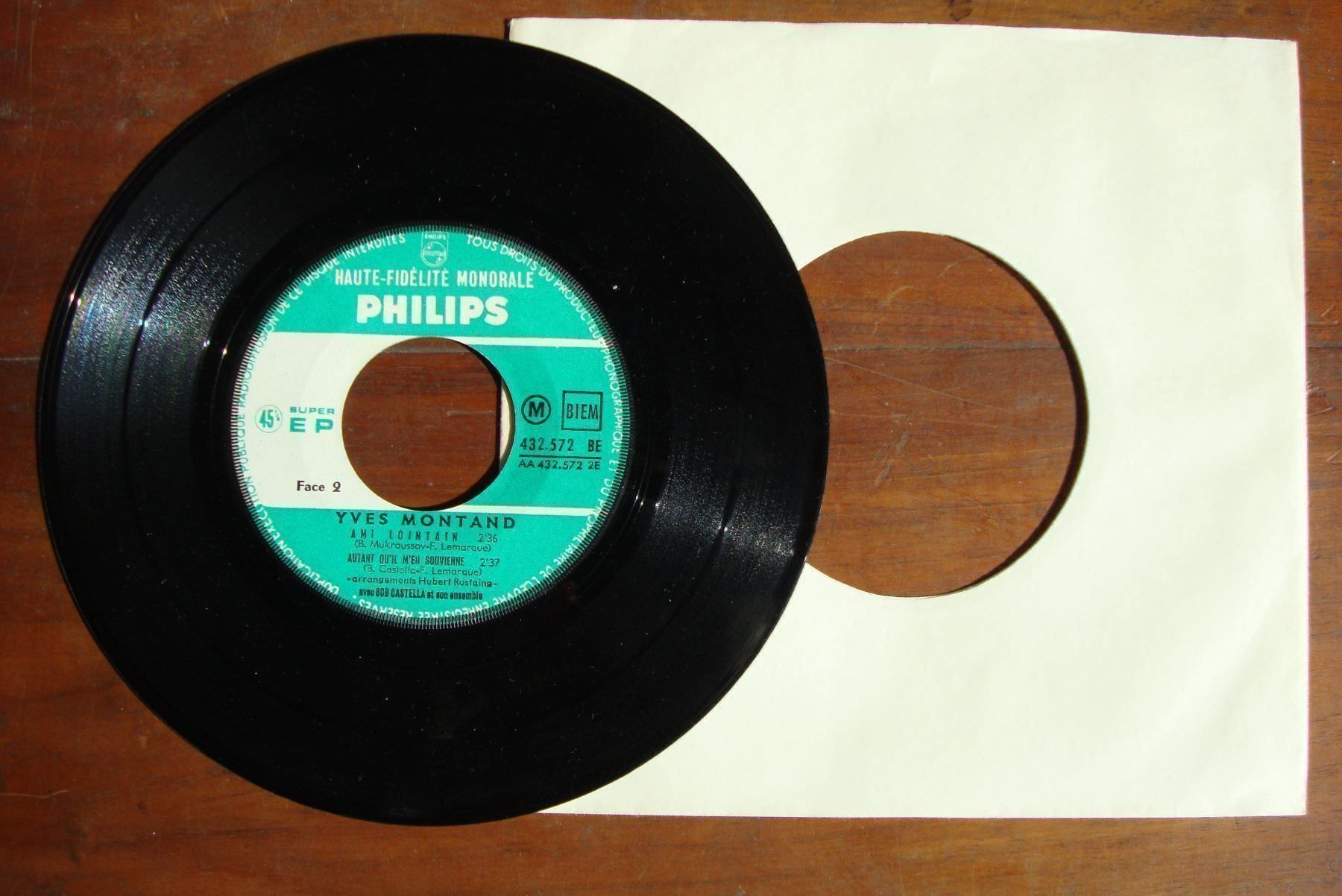 Dischi in vinile: YVES MONTAND -EP - Les Amants etc – Usato da Bern venduto da Uli_10_11 1