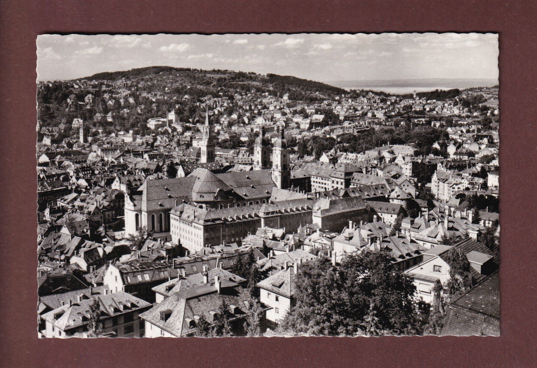 Cartoline postali: ST. GALLEN - Teilansicht - 1965 – Usato da Pully venduto da nicecards-shop