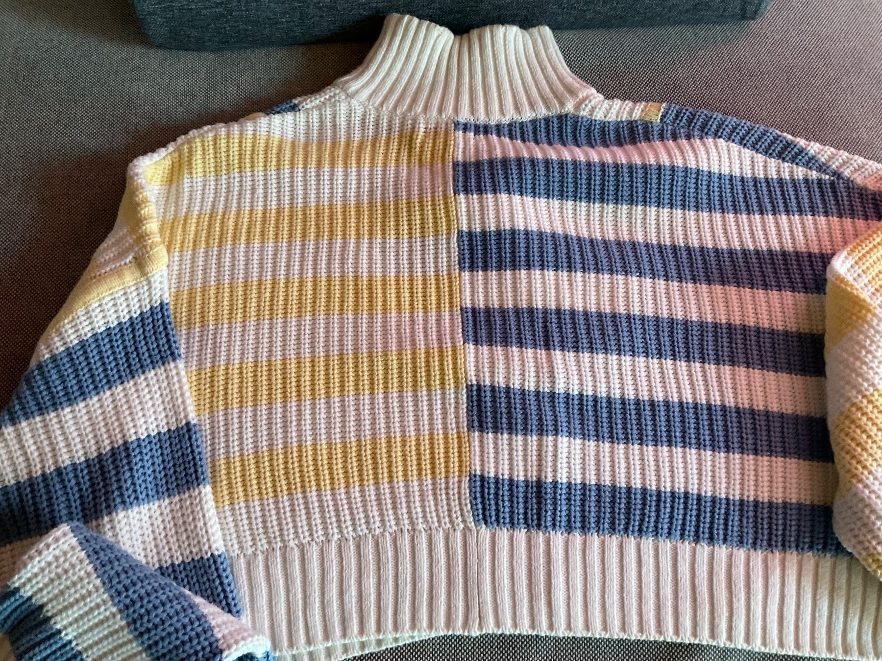Maglioni & Felpe: Staud Cropped Hampton Sweater Pullover 🩵 – Usato da Wettingen venduto da Hbeluga 5