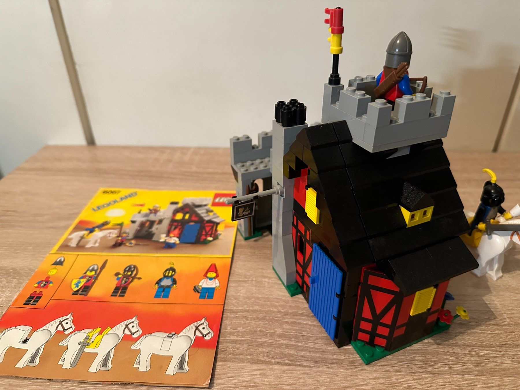 Lego Baukästen: LEGO Ritter 6067 Guarded Inn – Gebraucht aus Basel von Don-Angel 3
