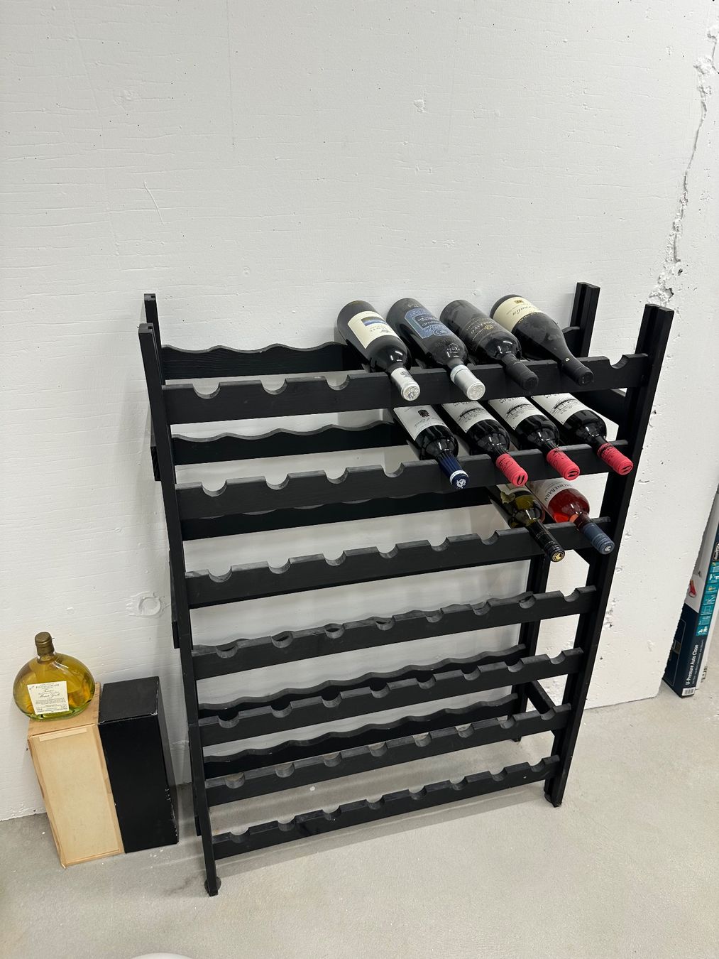 Regale: Gratis Weinregal aus Holz – Gebraucht aus Biel-Benken BL von psc_pps2