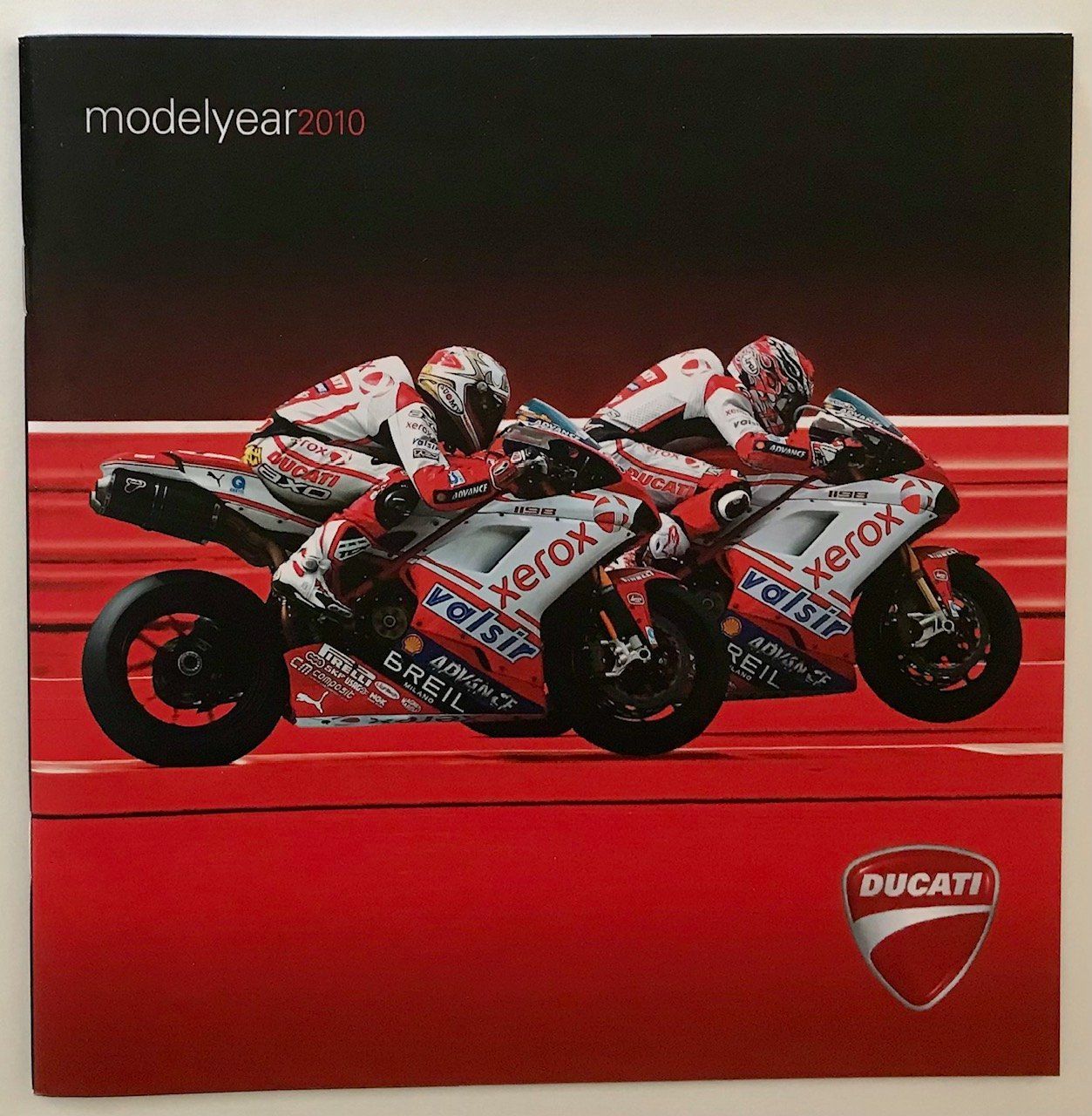 Ducati Dokumente: Ducati Prospekt Jahresprogramm 2010 – Gebraucht aus Strengelbach von Omobono
