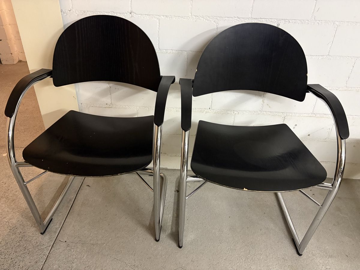 Vitra Sedie: 6 St. Vitra Onda Freischwinger Schwarz – Usato da Zuoz venduto da stumholm