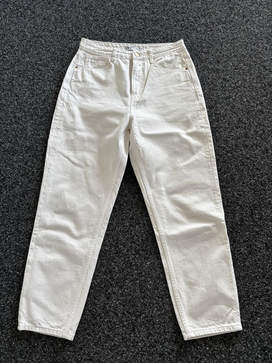 Zara Jeans: Zara Mom Jeans Grösse 40 – Usato da Hildisrieden venduto da nor_8gvz
