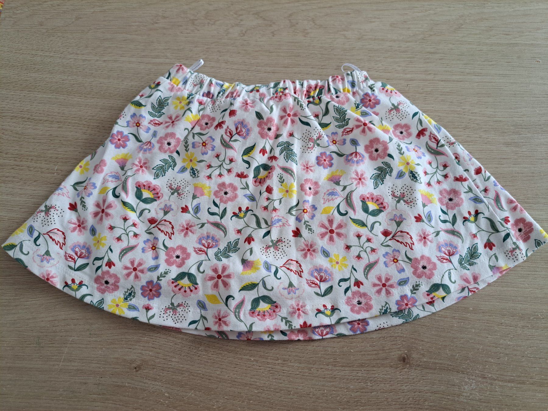 Pantaloni: Short enfant taille 74 – Usato da Marly venduto da Mumu1723 1