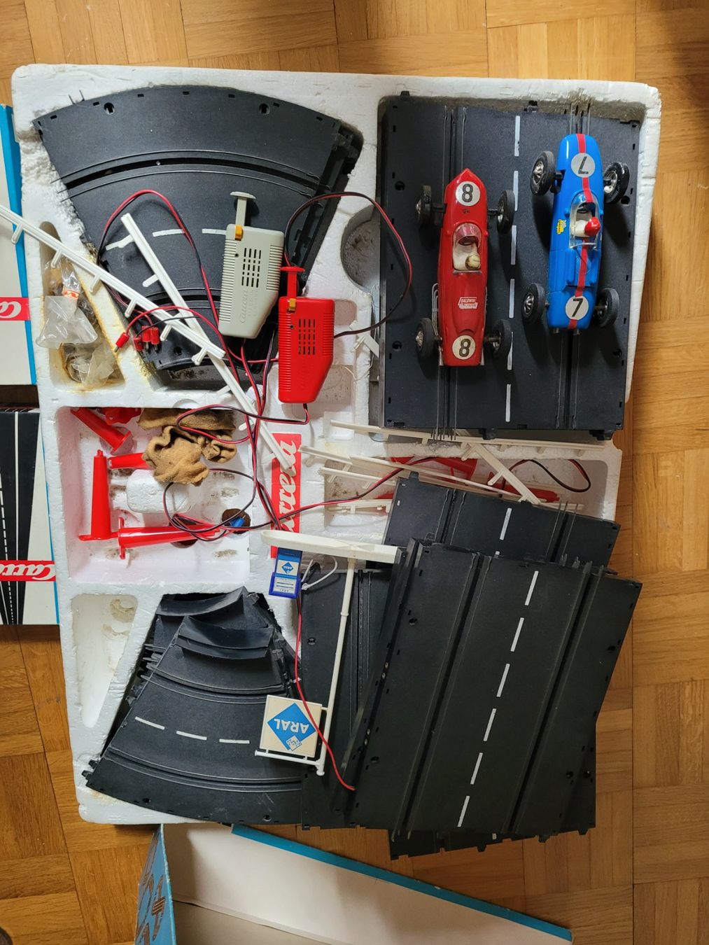 Piste: Circuit de voiture Carrera Vintage – Usato da Epalinges venduto da ormiga 4