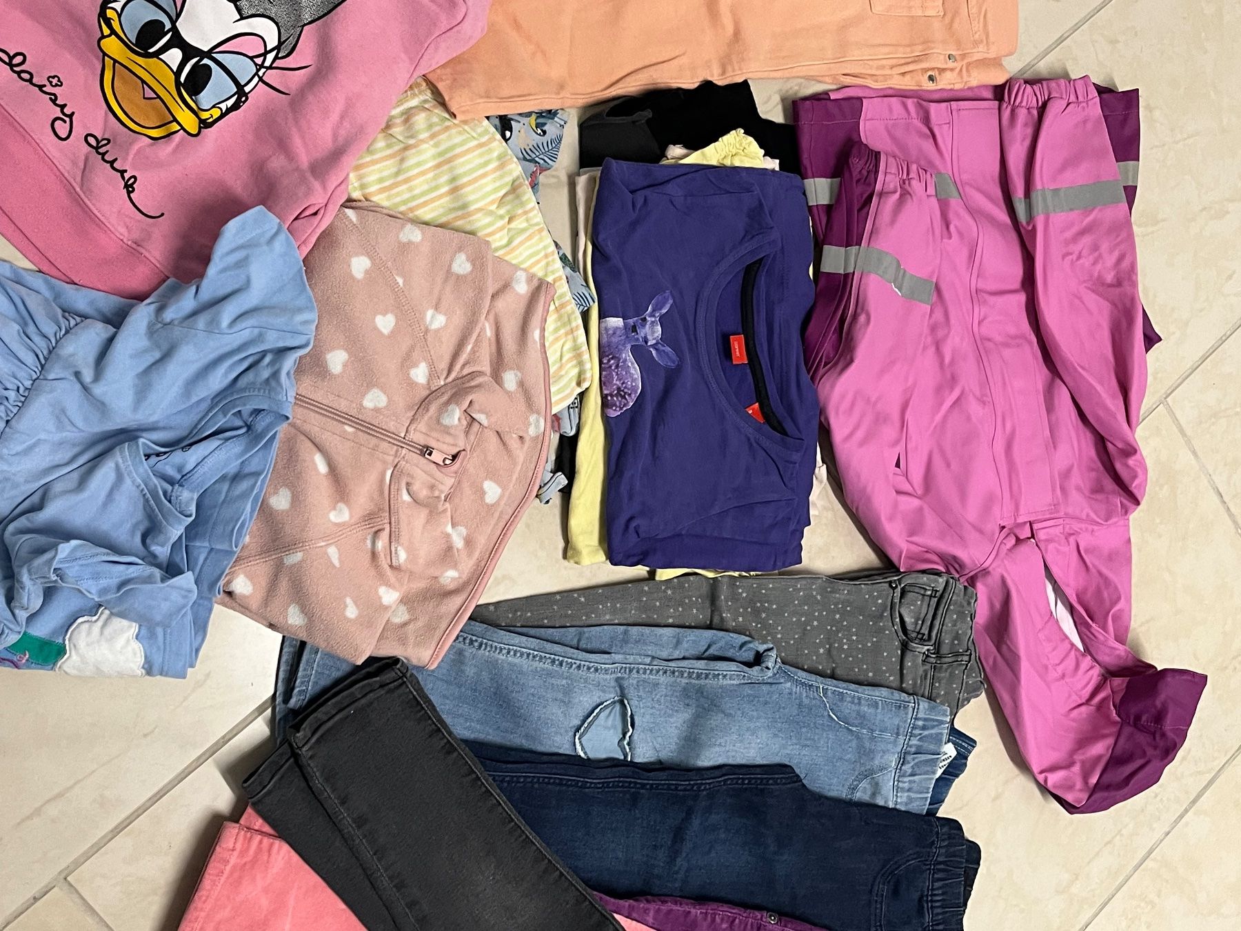 Kleiderpakete & -sets: Mädchen Kleider Gr.92 – Gebraucht aus Neuenhof von Mastermind-73 1