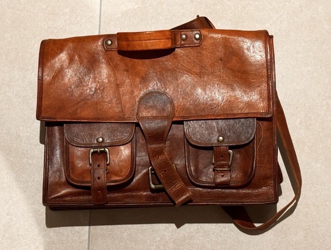 Borse: Echte Ledertasche, Vintage-Look – Usato da Dottikon venduto da Marz5