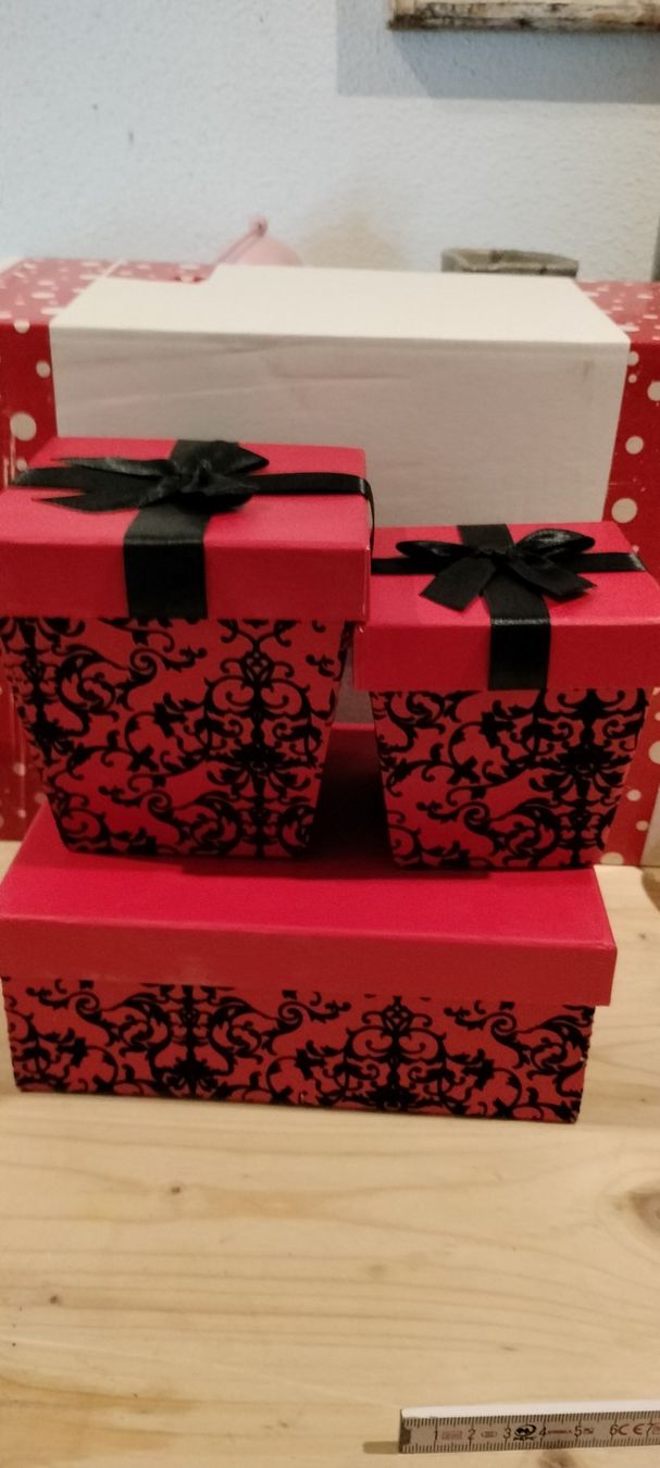 Alle Dekorationen: Schachteln für Geschenke – Neu (gemäss Beschreibung) aus Gansingen von Lisa-Jane