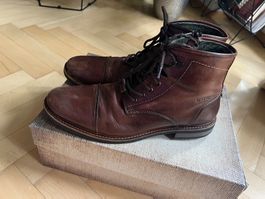 Bugatti Brown Leather Ankle Boots - Size 43 - Winter Ready!