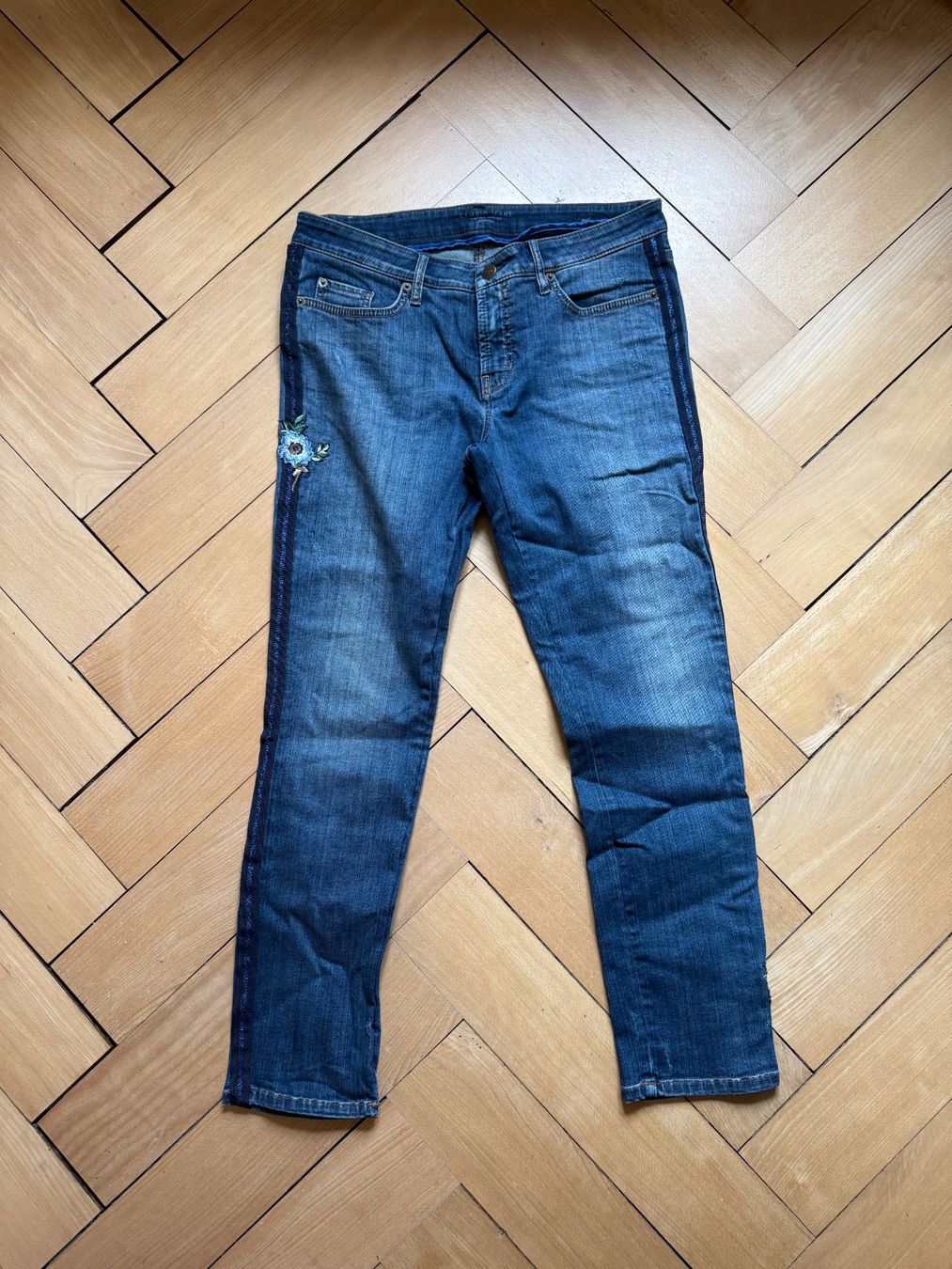 Cambio Jeans: CAMBIO - Modern Rise Jeans blau 40 – Usato da Zürich venduto da Diazaio