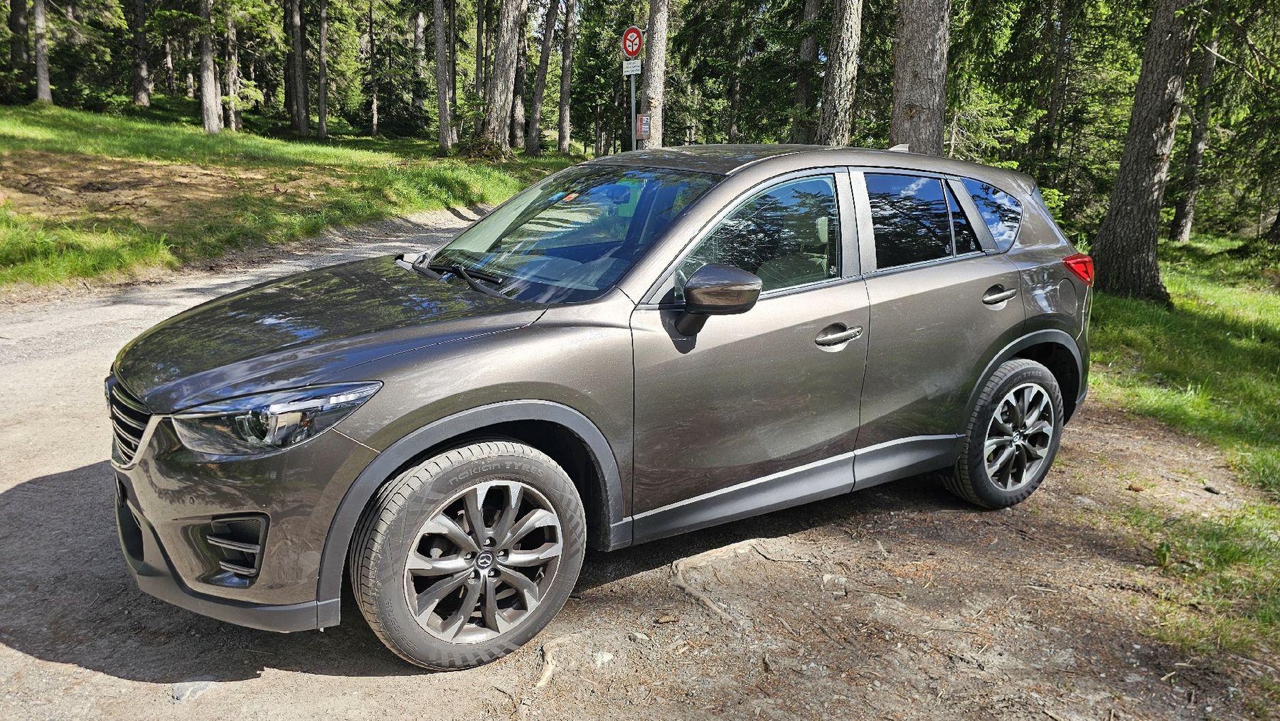 Mazda Autos: Mazda CX-5 AWD 175300 km 8fach Bereift – D'occasion à Tamins par DOT89