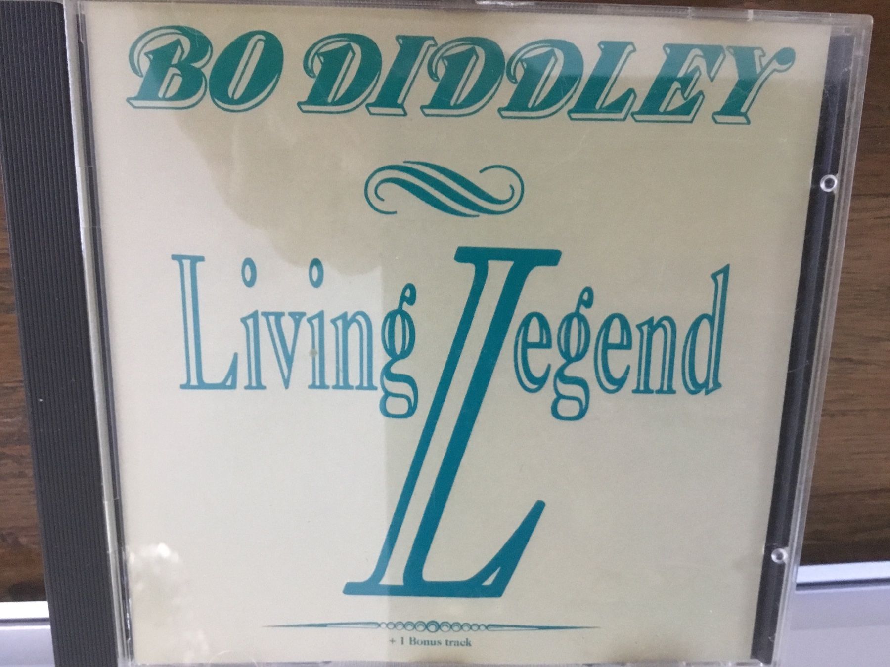 CD: Bo Diddley - Living Legend CD: – Usato da Thierachern venduto da sweden08