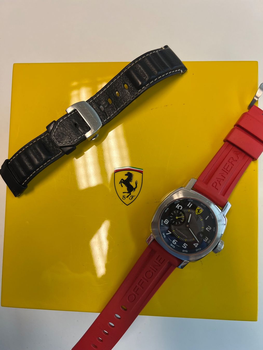 Panerai Montres: Panerai Ferrari Automatic / FER00002 – D'occasion à Derendingen par MDPshopandmore 7