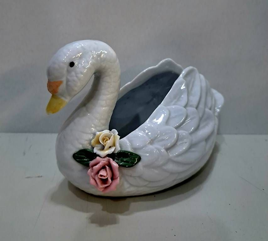 Figurines: Schwan Figur – D'occasion à Zürich par aiman3333
