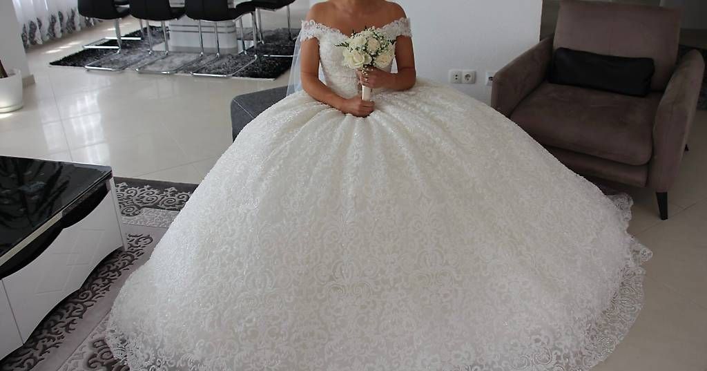 Vestiti: Hochzeitskleid – Usato da Herisau venduto da nef_nq6c 4