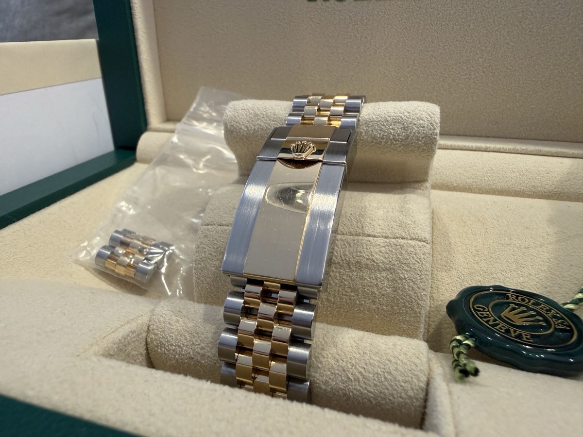 Rolex Orologi: Rolex GMT-Master II Zombie, 11/2023 – Usato da Bütschwil venduto da tnelb23 7