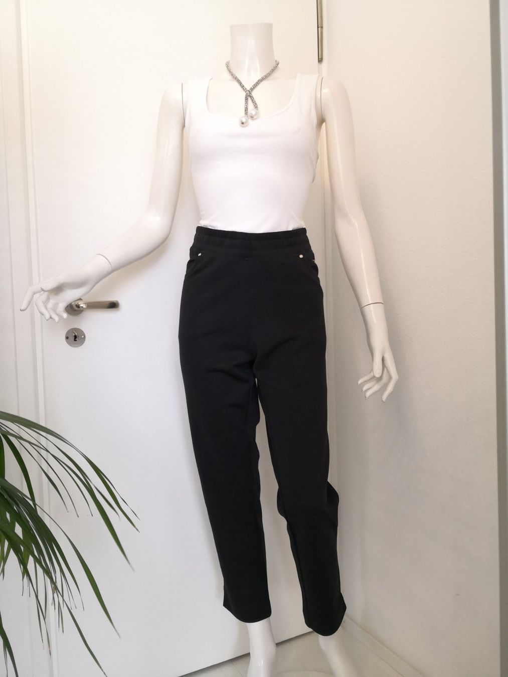 Top: 🤩TOP WEISS – Usato da Olten venduto da Naja-Twins-Twins 4