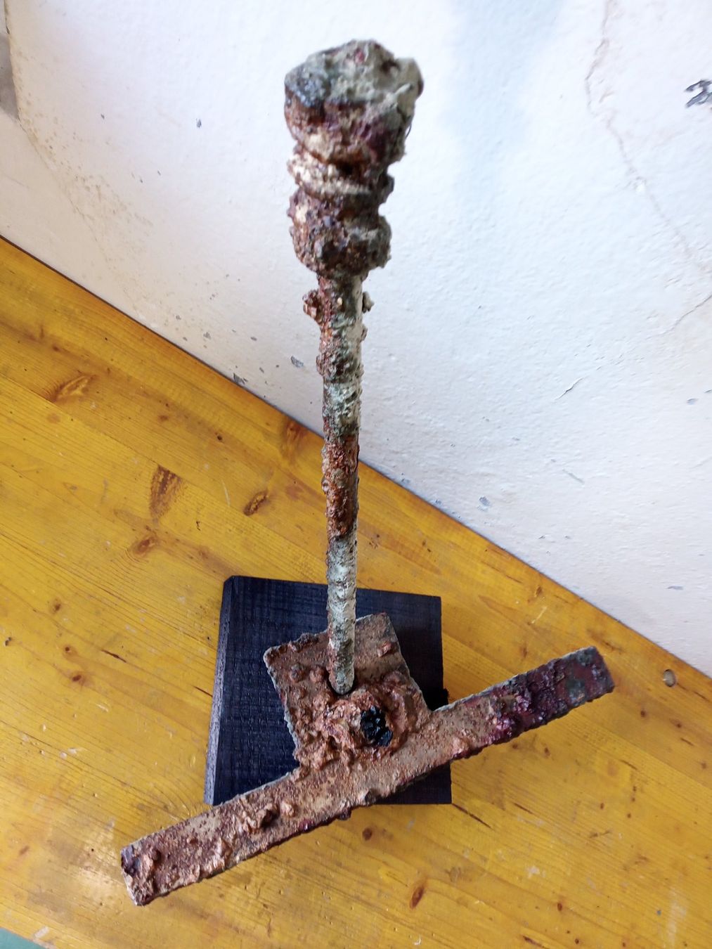 Sculture & Statue: Rostige Abstrakte Metallskulptur Eisenplatte – Usato da Zürich venduto da edi_c2m6 8