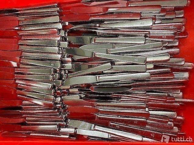 Couteaux de cuisine: grosser Posten Messer – D'occasion à Toffen par Wakko