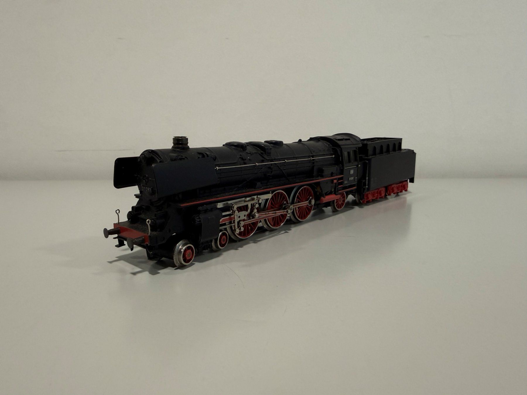 Märklin Modellini di ferrovie: Dampflokomotive BR 01 der DB – Nuovo (secondo la descrizione) da Oftringen venduto da Pgi 3