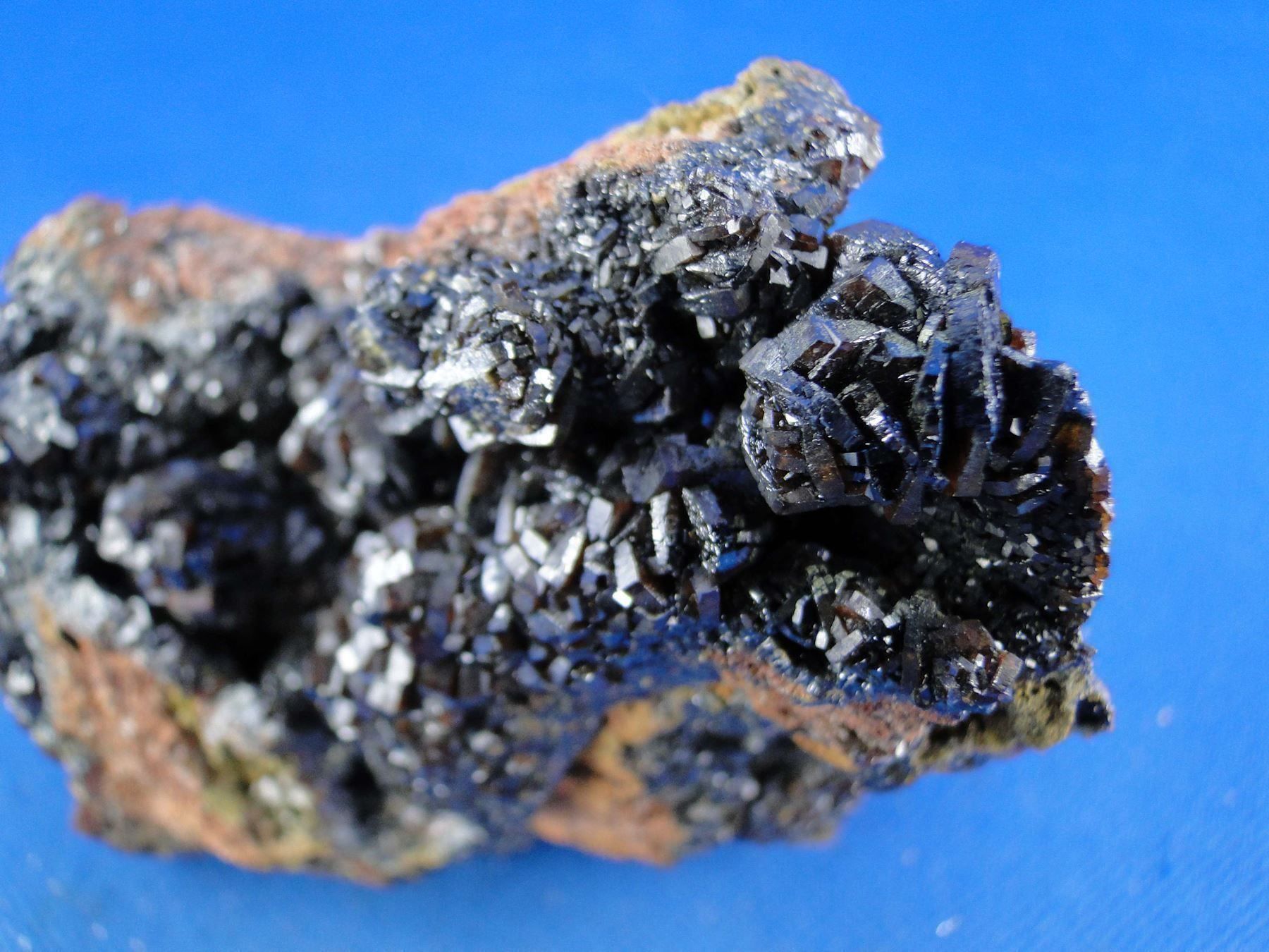 Minerali & Pietre curative: Descloizite – Usato da Schinznach Bad venduto da Demerald 5