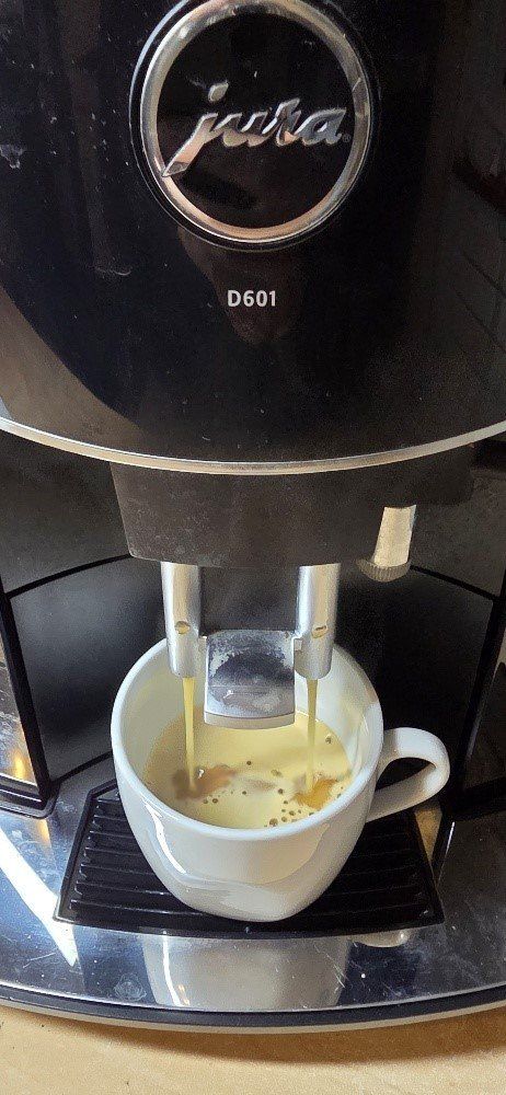 Jura Kaffeemaschinen & Espressomaschinen: Jura D601 – Gebraucht aus Zürich von mimi_zh 4