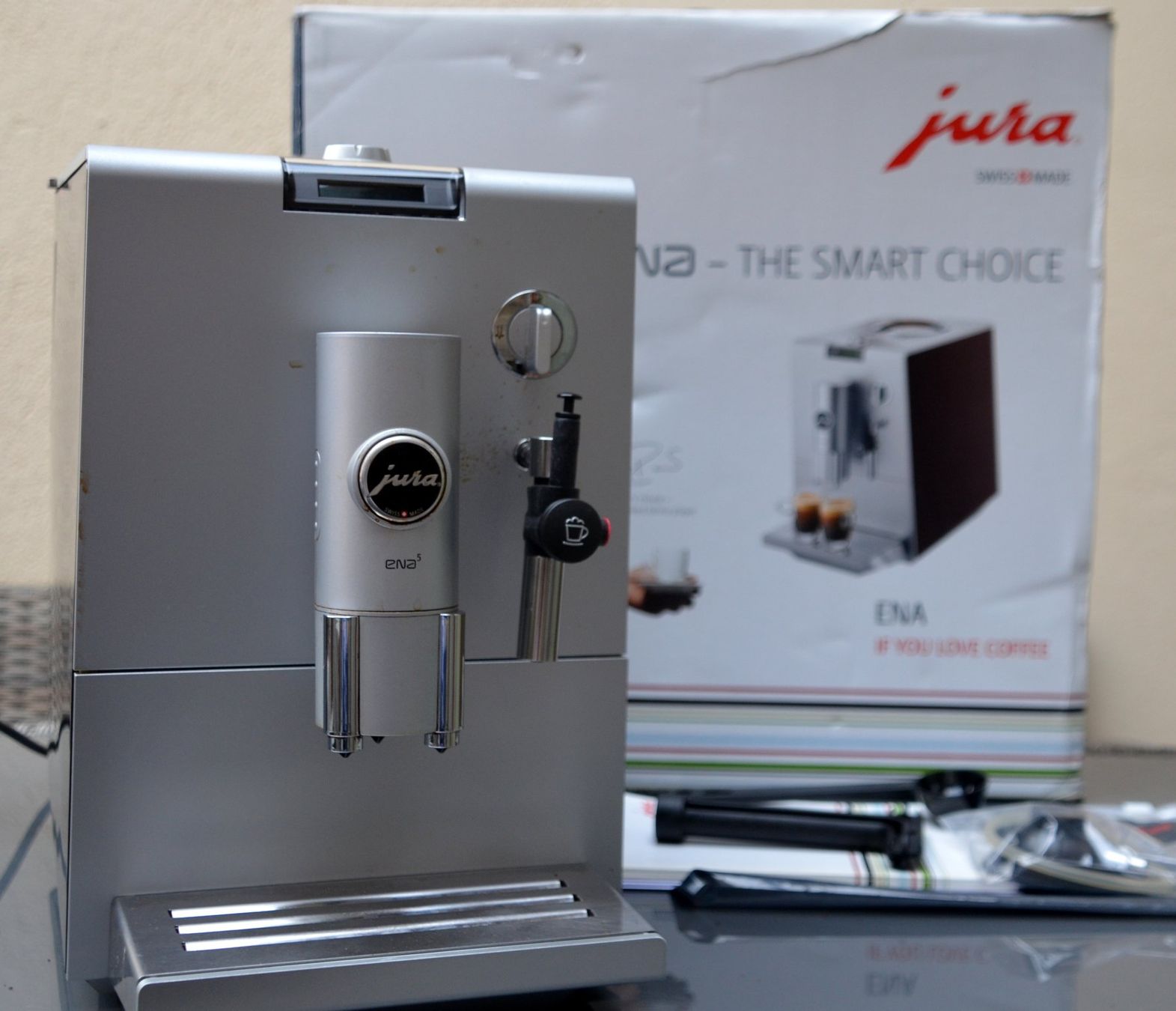 Jura Macchine per caffè & Macchine per espresso: Jura ENA Micro 5 Kaffeemaschine / machine à café – Usato da Collonges venduto da arashee 2