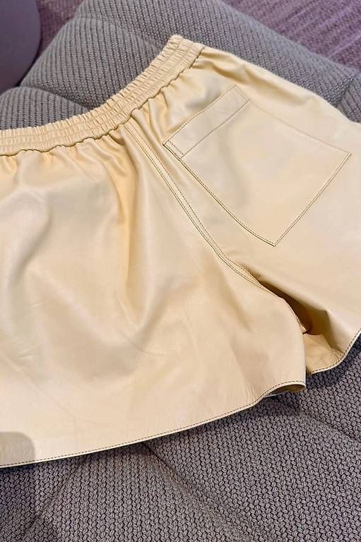 Pantaloni: ARMA LEDERSHORTS – Nuovo (secondo la descrizione) da Schwyz venduto da bofb 4