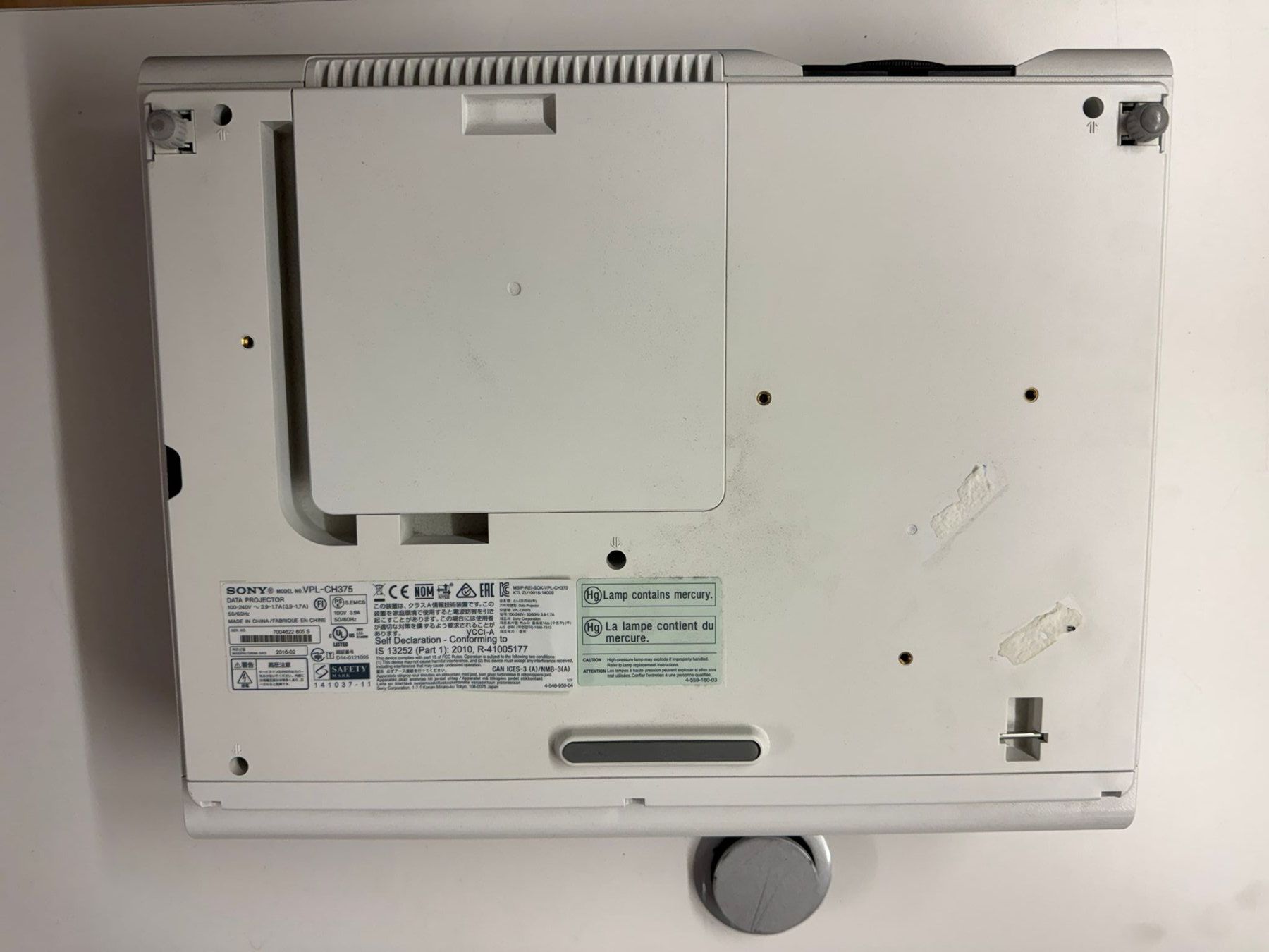 Sony Proiettori: Sony Beamer Model: VPL-CH375 – Usato da Oberengstringen venduto da Limmat8102 1