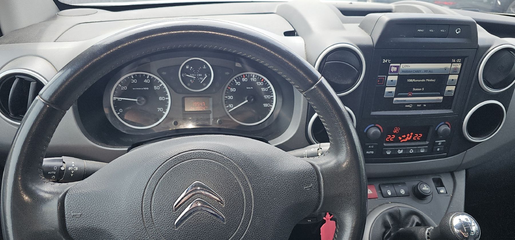 Citroën Automobili: Citroen berlingo 1.2 i – Usato da Chavornay venduto da lev_qnm6 7