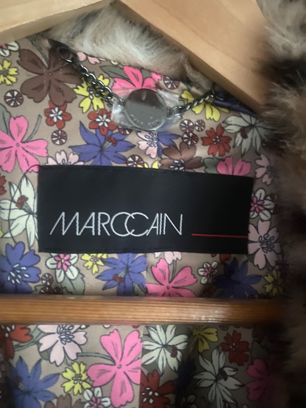 Marc Cain Cappotti: MARC CAIN wunderschöner Mantel, Grösse S, wie neue – Nuovo (secondo la descrizione) da Rorschacherberg venduto da LUXUS24 3