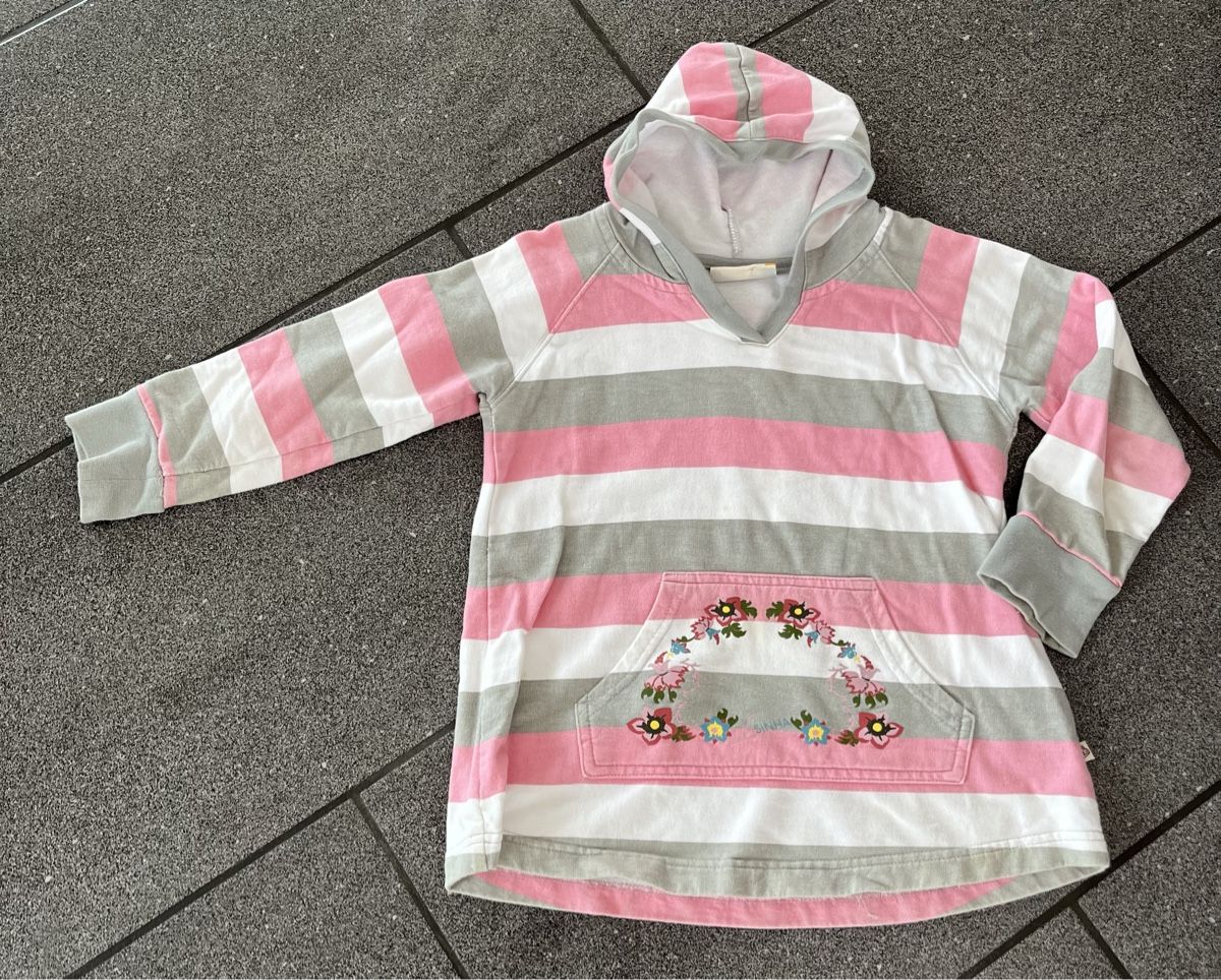 Maglioni & Felpe: Süsser Kaputenpullover Gr. 110/116 – Usato da Hünenberg See venduto da spartakus02