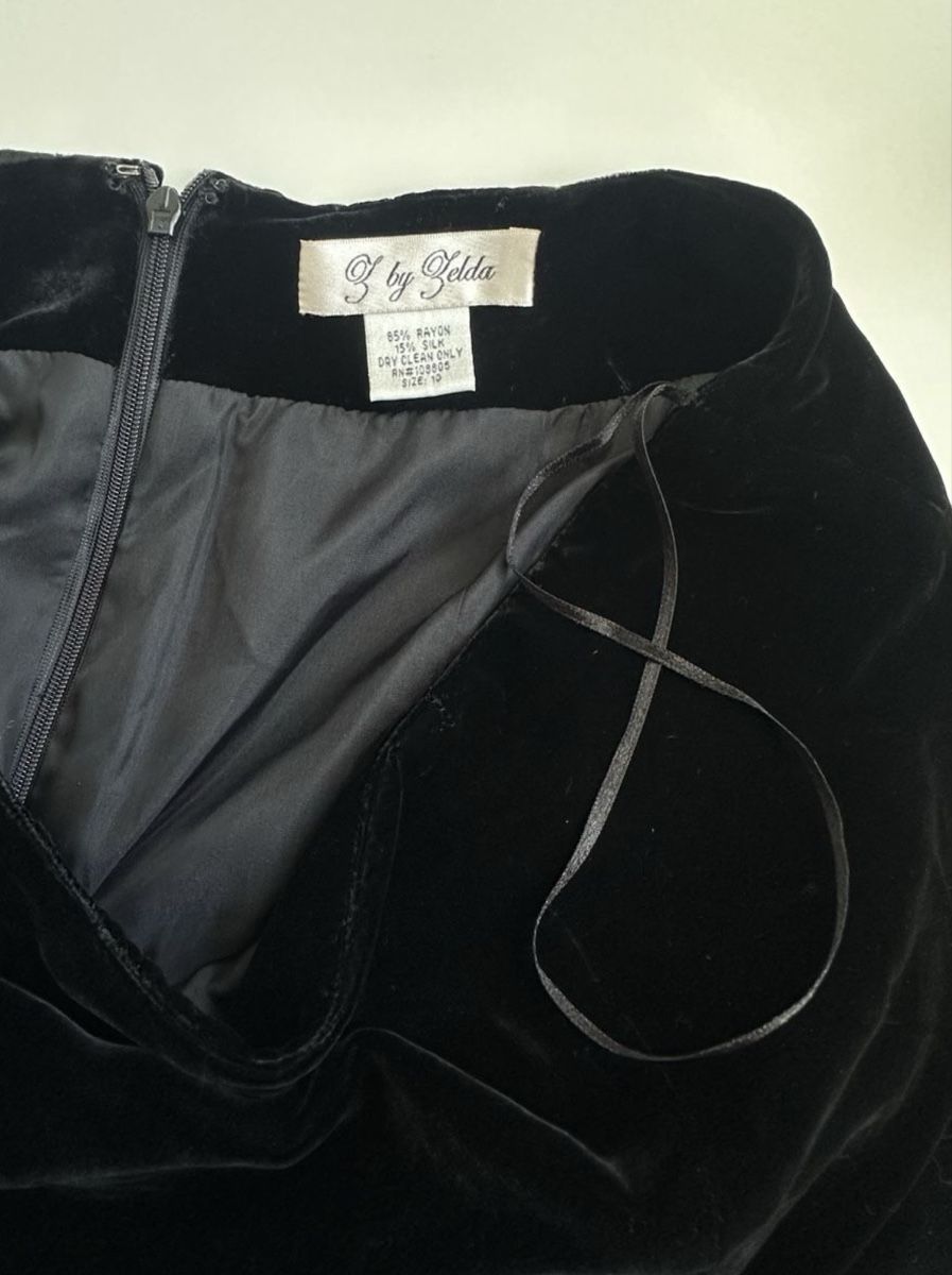 Gonne: Vintage Velvet Skirt – Usato da Vevey venduto da ledidream 4