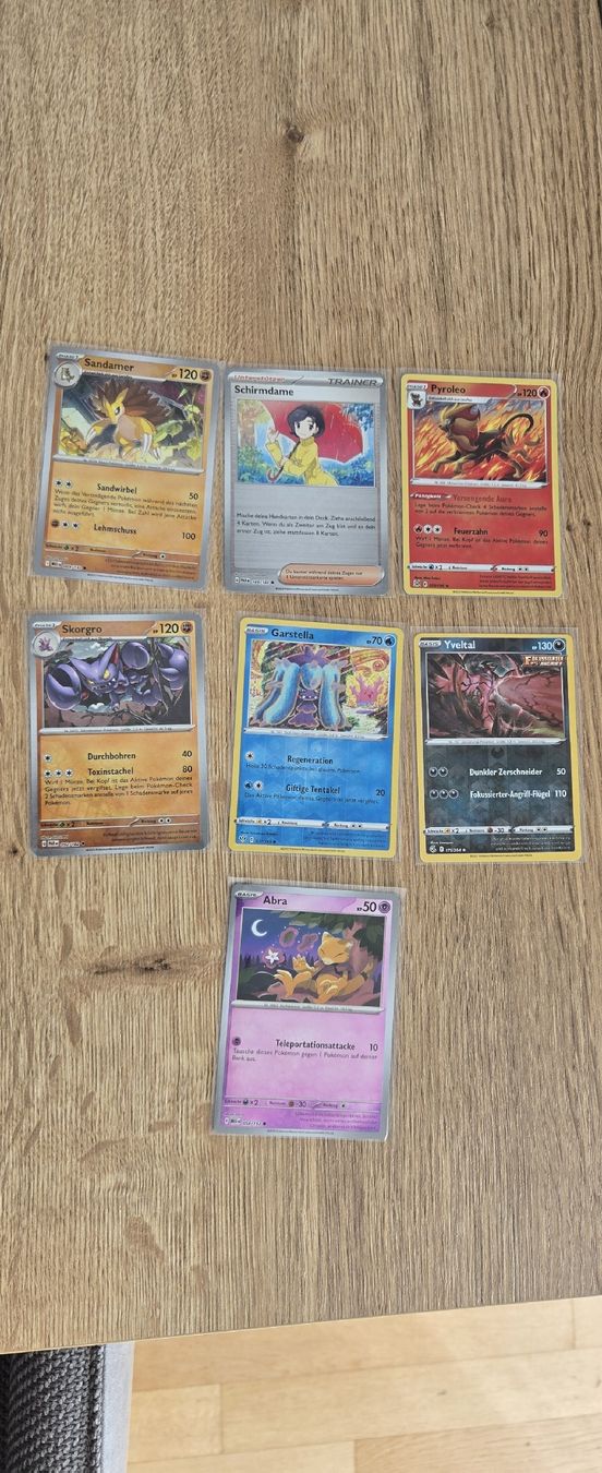 Pokémon Carte collezionabili: 25 st. Pokemon Karten Bundle – Usato da Neuenhof venduto da archia 2
