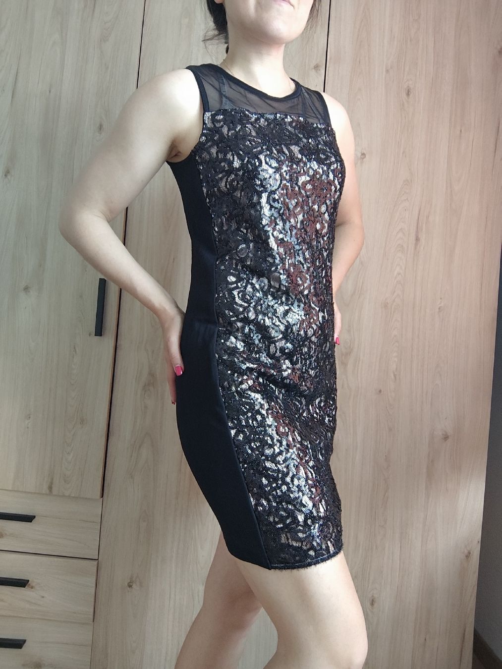 Vestiti: Sparkly Sequin Mini Dress for Summer Parties S – Usato da Mägenwil venduto da VintageGirly 3